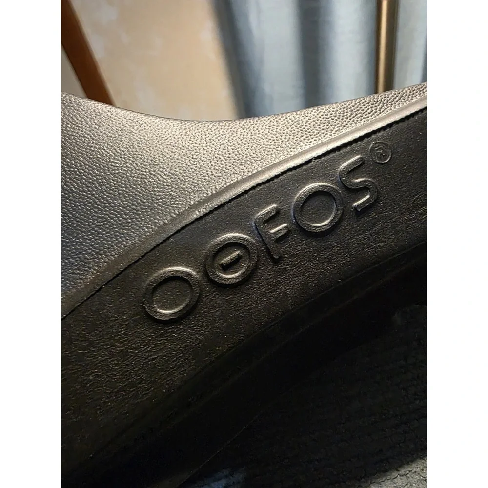 OOFOS Black Slide Sandals W10 M8 EU 41